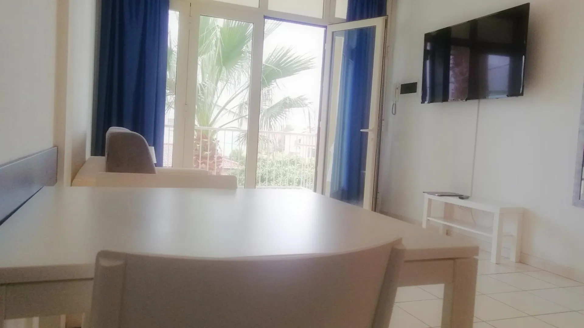 Albachiara Inn Residence Apartments Ameglia Italia
