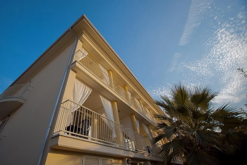 Albachiara Inn Residence Apartments Ameglia 0*,