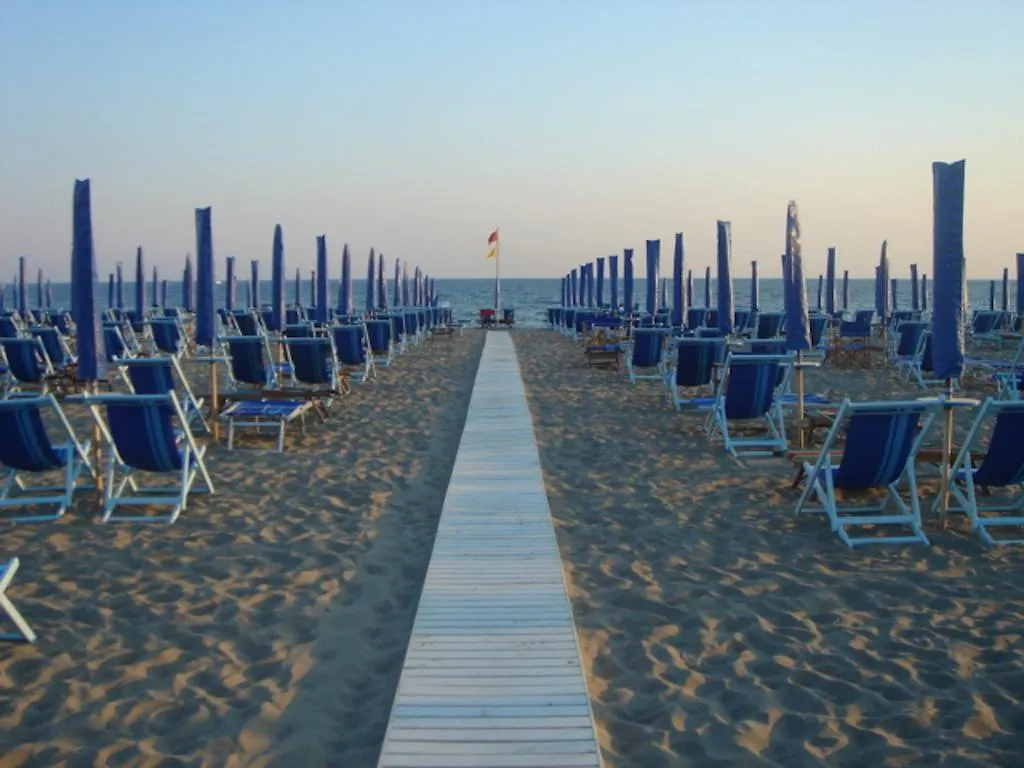 Albachiara Inn Residence Apartments Ameglia 0*,  Italien