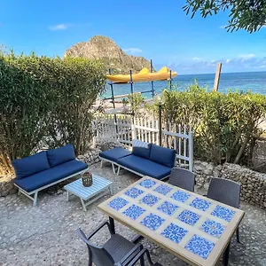 Dimore Di Mare - Beachfront Ferienhaus Santa Flavia