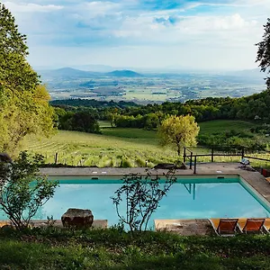 Valdonica Winery Fine Dine & Wine Bauernhof Sassofortino